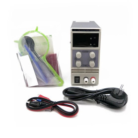 Anodiseur pour piercing en titane